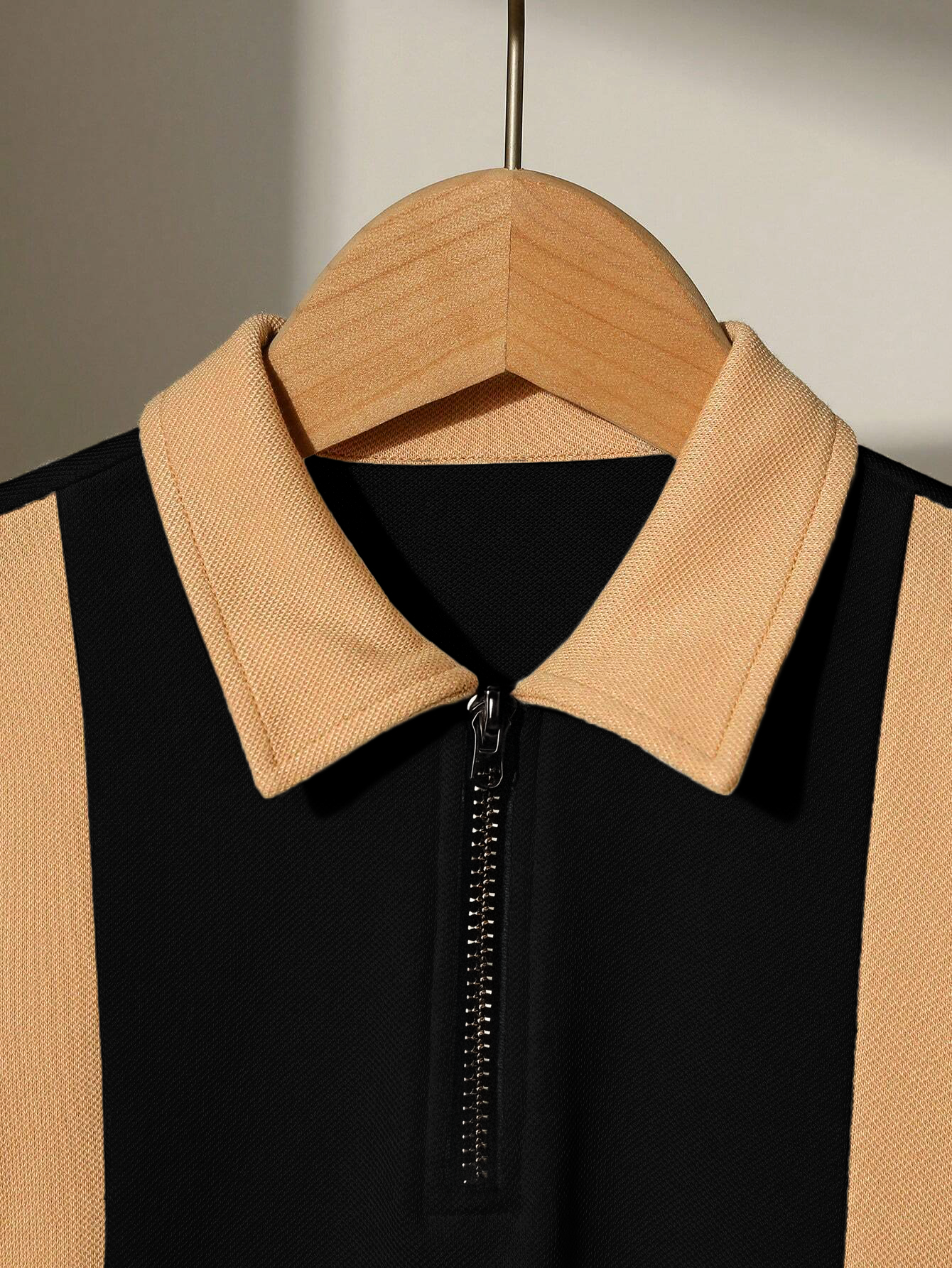 Premium Contrast Polo in Black