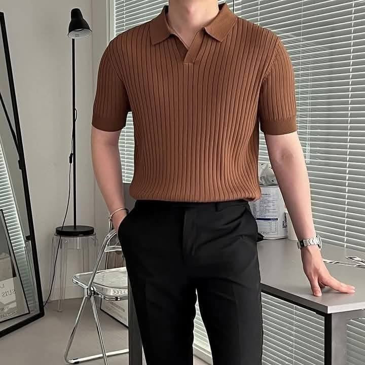 Old Money Polo T-Shirt in Brown